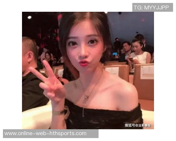 网络热议的足球明星女孩背后的励志故事与成长之路